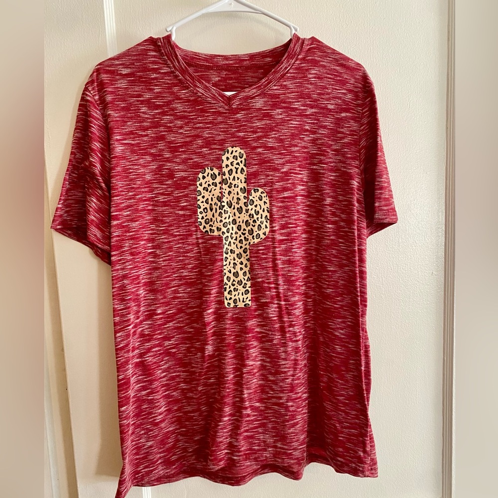 Red Cactus Shirt Large Women’s